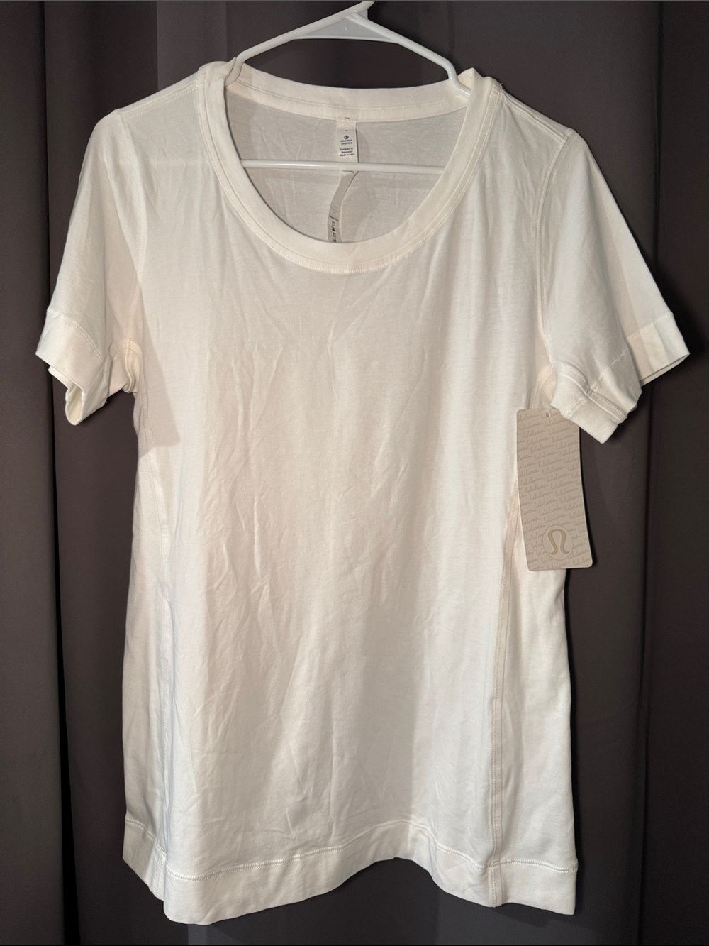 NWT lululemon athletica White Short Sleeve Crewneck Tee